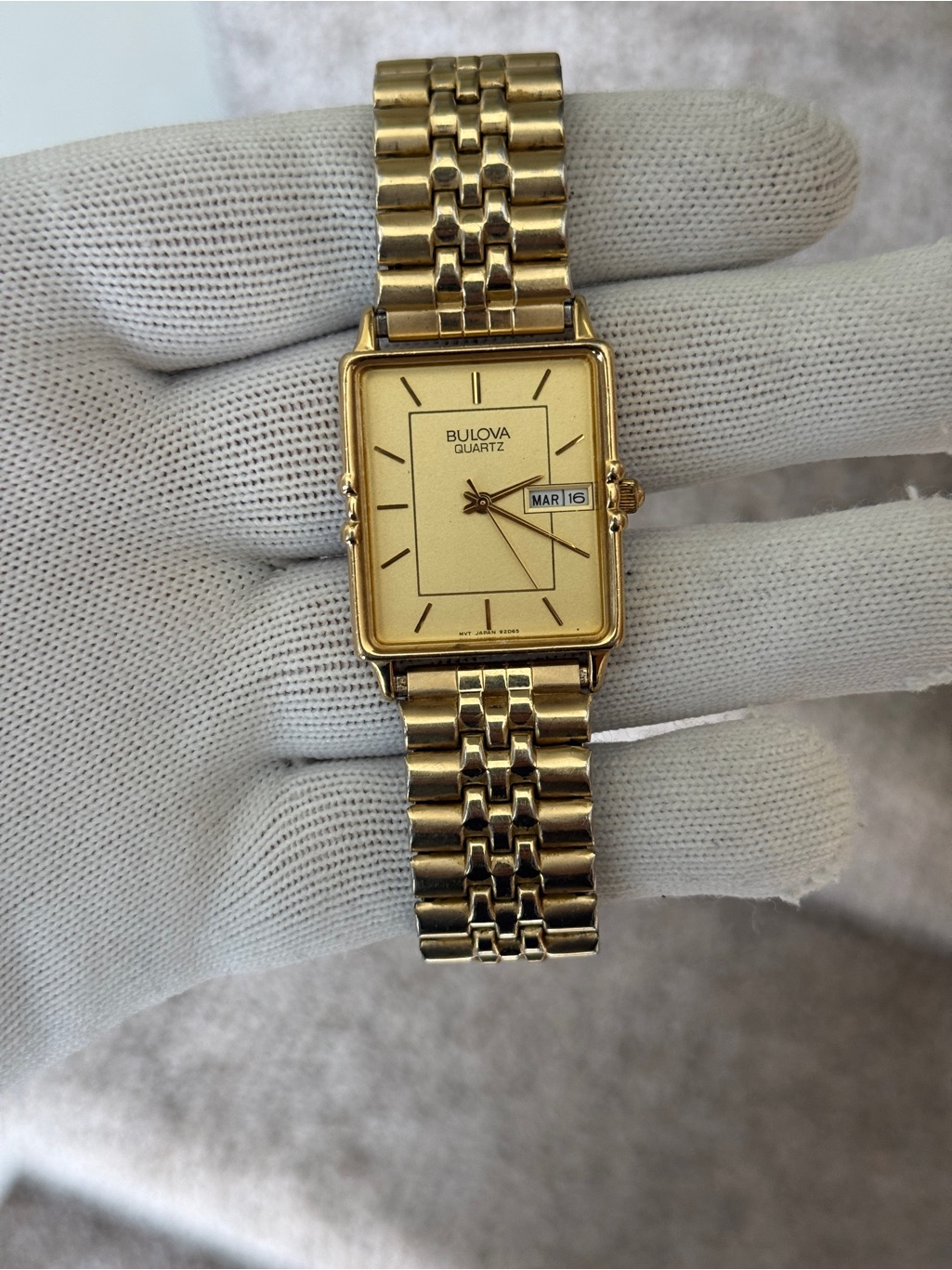 Bulova Vintage Tank Daydate Gold Tone Quartz Rectangular Watch Men&acirc;s